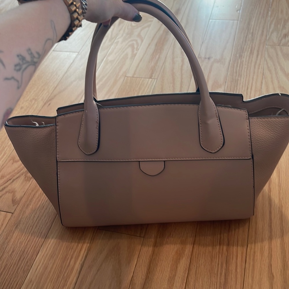Nude purse